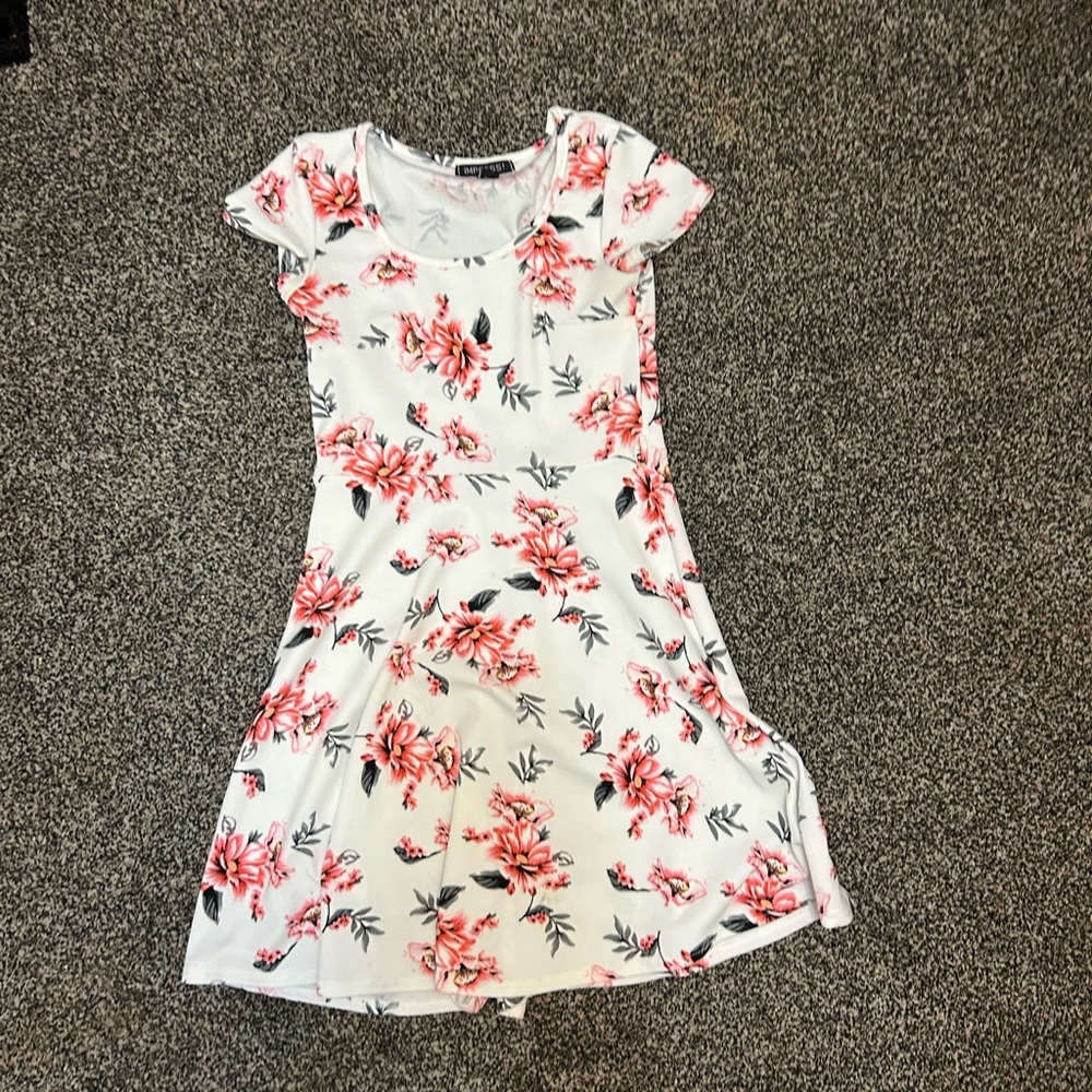 imPRESS Flutter Sleeve Mini Sundress in White and Cream